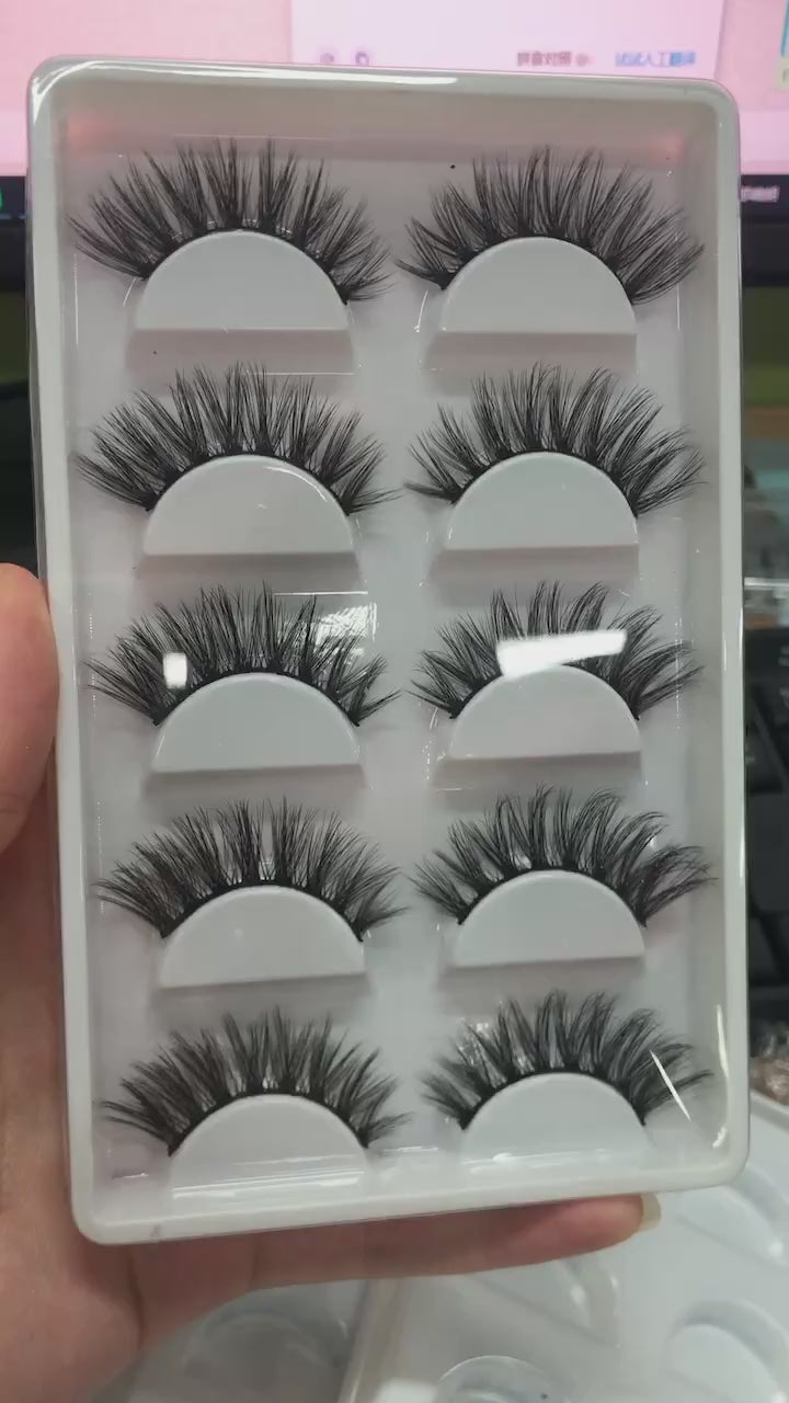 Faux cils